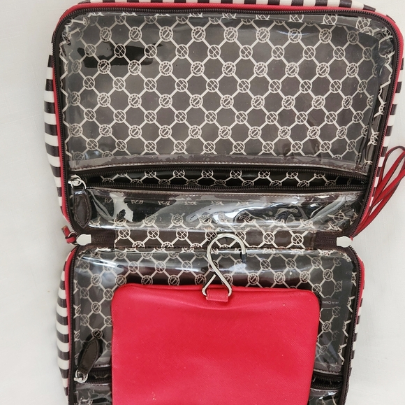 Henri Bendel Iconic Red Brown Runway Model Travel Weekender Hanging Bag w/Hook! - Picture 6 of 14